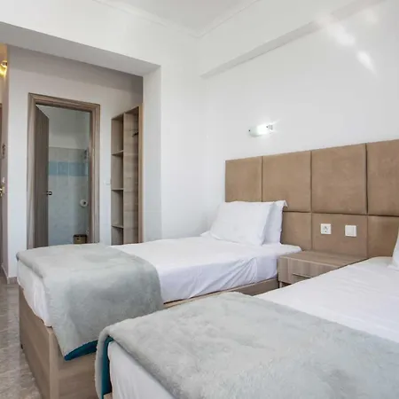 Butterfly Studios, 3*