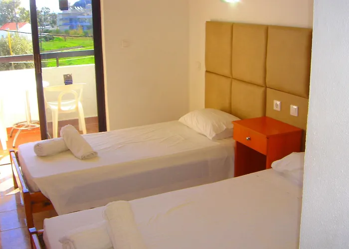 מלון דירות Butterfly Studios, 3*