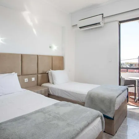 Butterfly Studios, Ξενοδοχείο με διαμερίσματα 3*