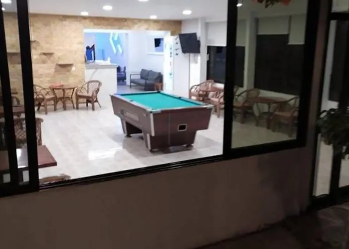 Butterfly Studios, شقة فندقية 3*