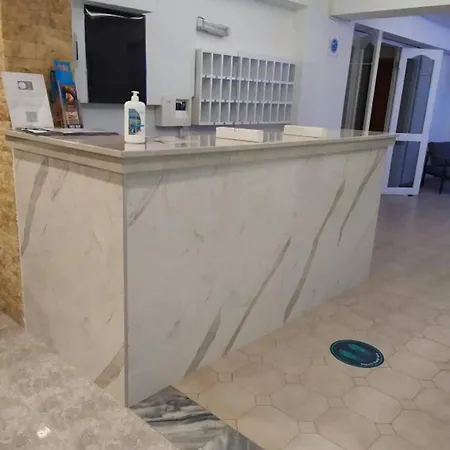 Butterfly Studios, 3*